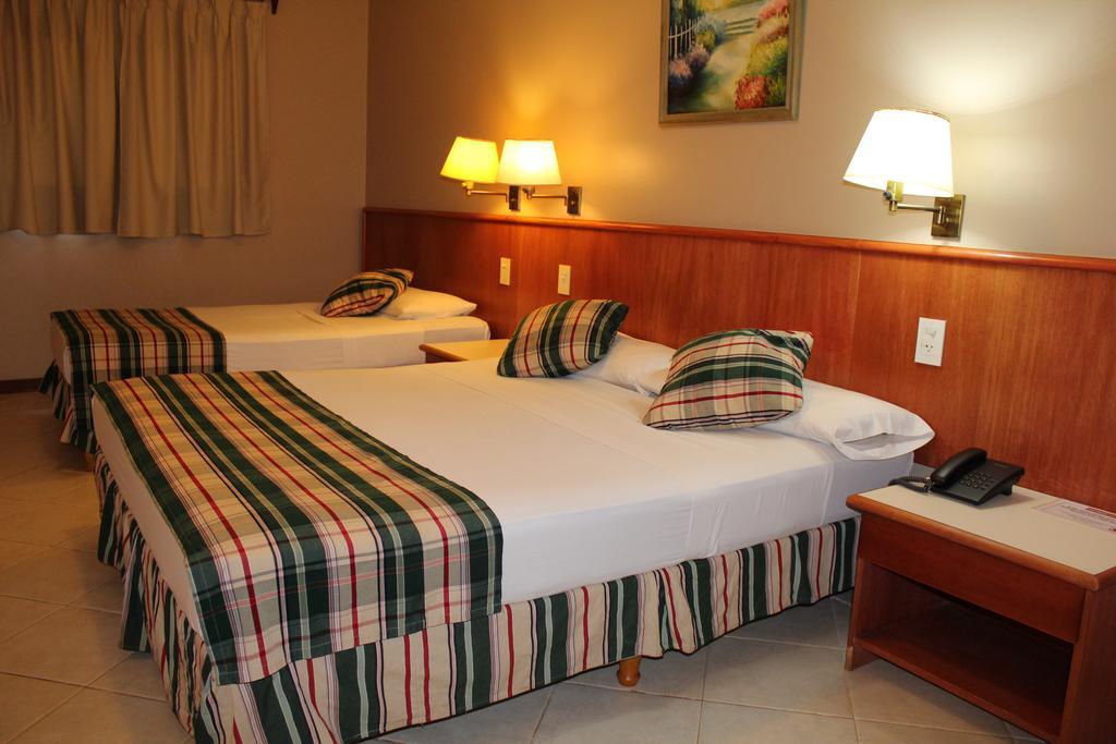 Marcopolo Suites Iguazu Puerto Iguazu Ngoại thất bức ảnh
