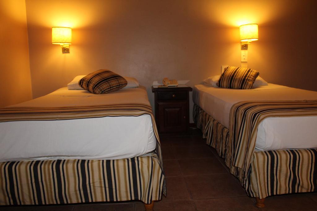 Marcopolo Suites Iguazu Puerto Iguazu Ngoại thất bức ảnh